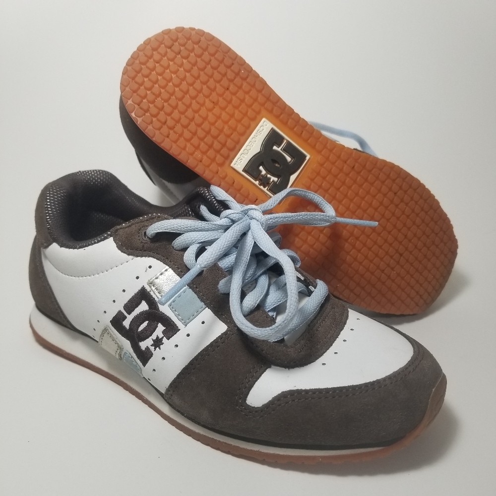 DC Women's "Ava" Sneakers Size US 7.5L Brown/Blue